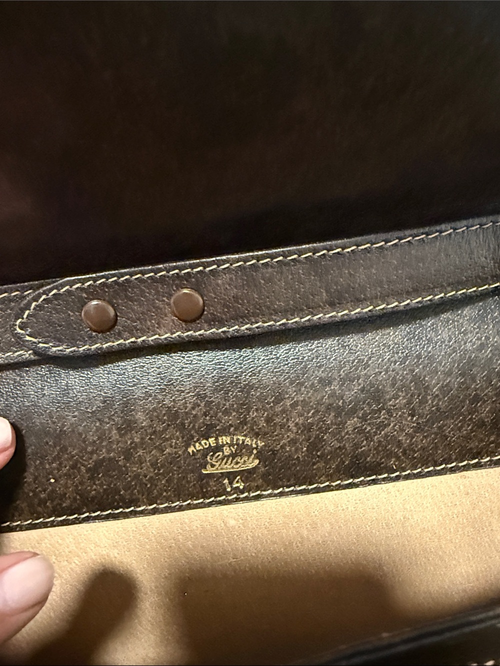 Gucci Tan Monogram Shoulder Bag with Green and Red Web - Picture 6 of 6